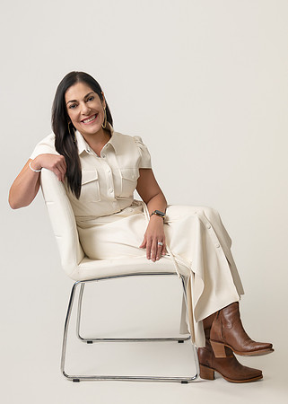 Portrait_Design_by_Esmeralda_Headshots_and Branding_Photography13