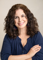 Portrait_Design_by_Esmeralda_Headshots_and Branding_Photography19